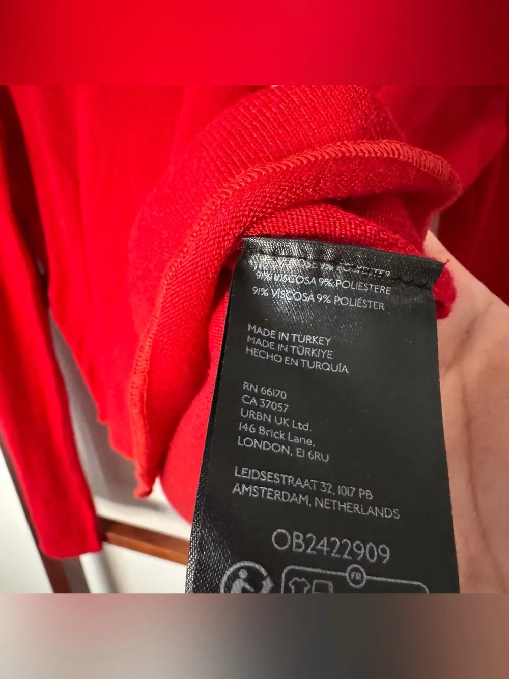 Anthropologie Twisted Cut-Out Sweater Red Knit Viscose Keyhole Long Sleeve Top